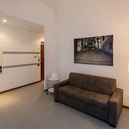 Apartment Casa Cernaia-near Station-wifi Free