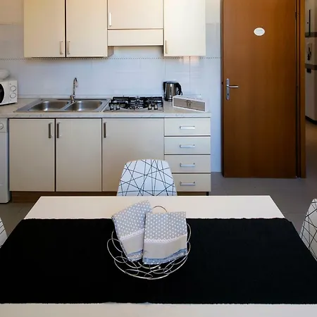 Casa Cernaia-near Station-wifi Free *